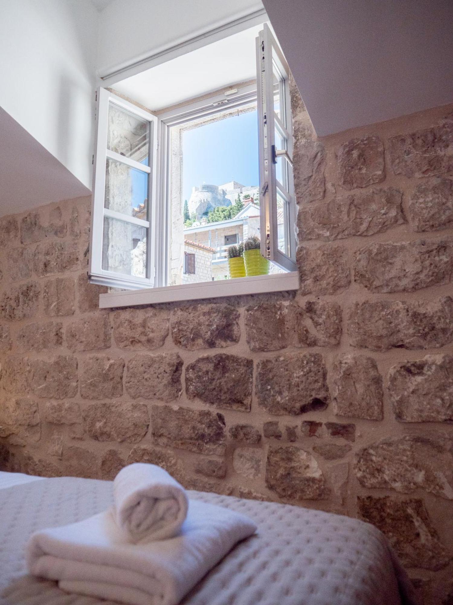 Dolce Vita Hvar Town Bagian luar foto